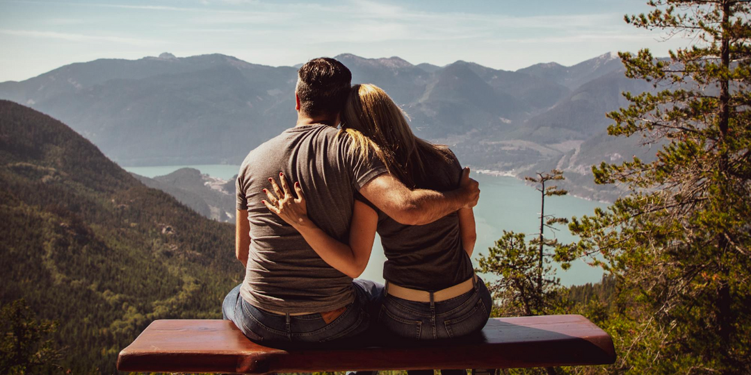 Enhancing Intimacy: The Benefits of Using Sex Toys for Couples