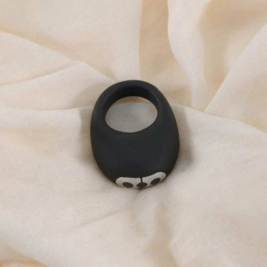 Je Joue Mio Vibrating Cock Ring Black - FifthGate