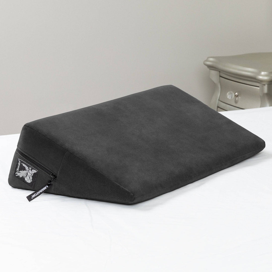 Wedge Black Microfiber - FifthGate